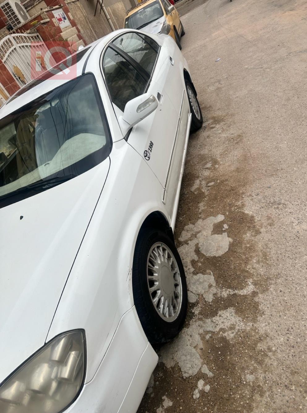 شيري إيستار
